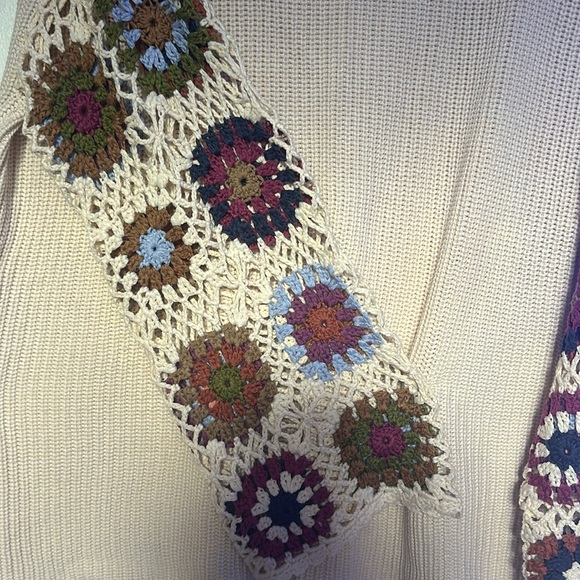 Uncharted Threads size Large Sweater. Cream colored with crocheted bell sleeves. - Picture 3 of 4